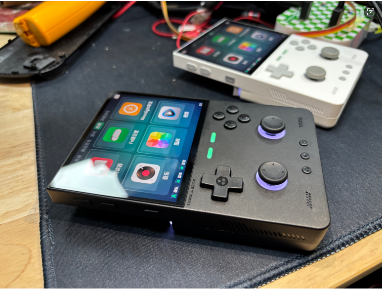 Actual images of the Trimi Brick Pro