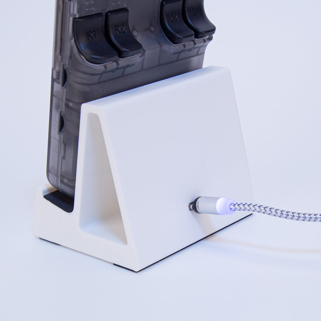 Anbernic RG35XX Plus 3D Printed Magnetic Charging Dock | Mechdiy