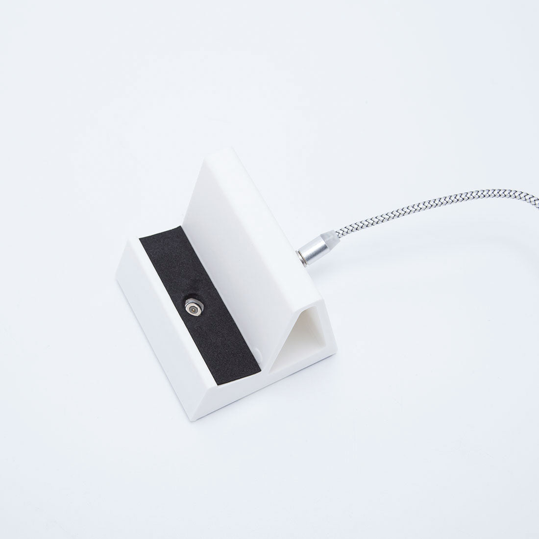 Miyoo Mini Flip 3D Printed Magnetic Charging Dock