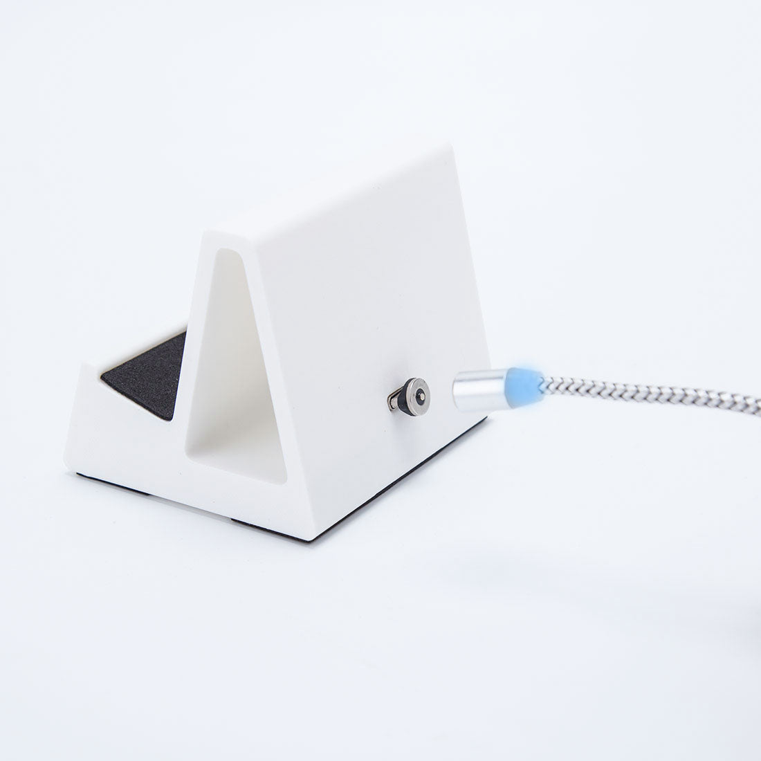 Miyoo Mini Flip 3D Printed Magnetic Charging Dock